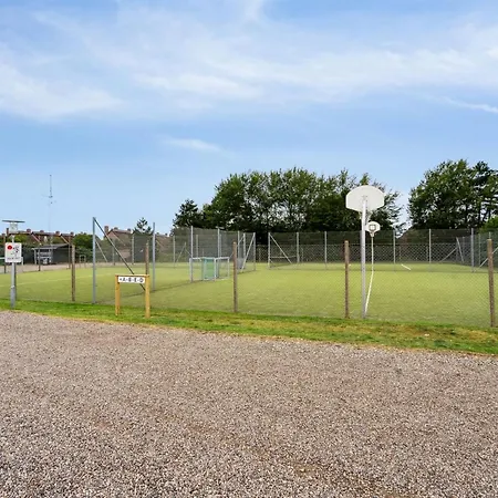 Rohan - 2-2km From The Sea By Interhome